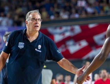 Σκουρτόπουλος: «Καταφέραμε να βάλουμε στα παιδιά την αγάπη για την Εθνική ομάδα και πάλι»